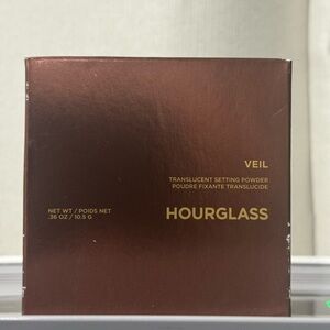 Hourglass Translucent Setting Powder Deep